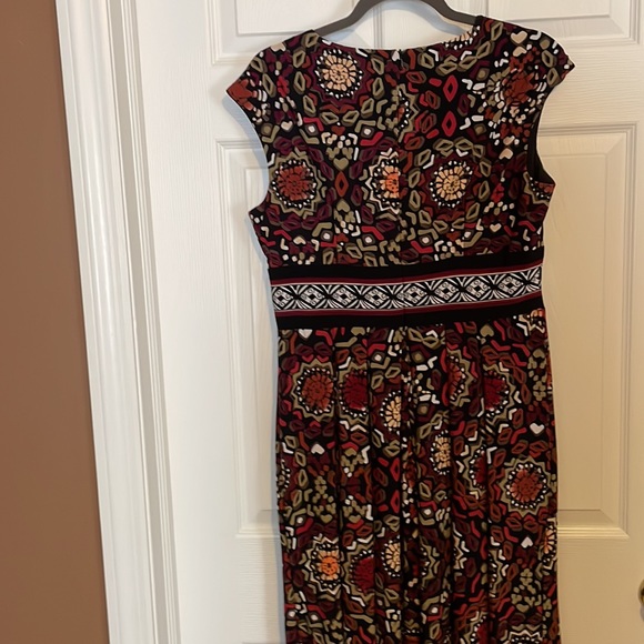 Liz Claiborne cap sleeve dress - Picture 4 of 4
